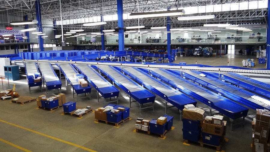 resumen rumor enemigo servicio de correo 472 Semicírculo Distribución marrón