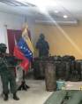 Las fuerzas militares venezolanas encontraron armamento en el lugar en el que se encontraban los seis hombres muertos. FOTO CORTESÍA