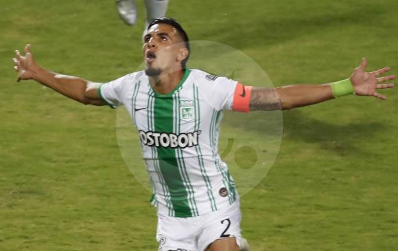 Daniel Muñoz expresó su agradecimiento con Nacional y la hinchada. FOTO MANUEL SALDARRIAGA