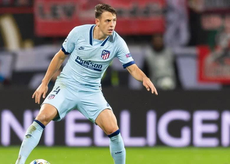 El defensor colombiano estuvo 26 minutos en cancha con el Atlético de Madrid. FOTO AFP