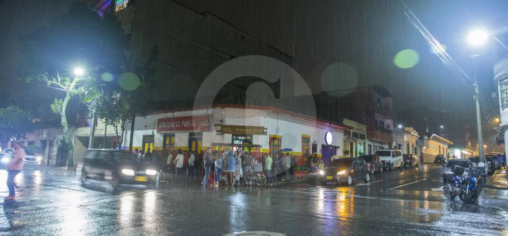 Esta esquina en Envigado no vivió el agite de años anteriores. FOTO Edwin Bustamante