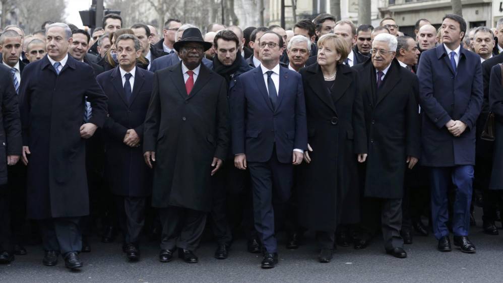 El primer ministro israelí Benjamin Netanyahu y el presidente palestino Mahmud Abás estaban entre los asistentes, así como el presidente ucraniano Petro Poroshenko y el canciller ruso Serguei Lavrov. FOTO REUTERS