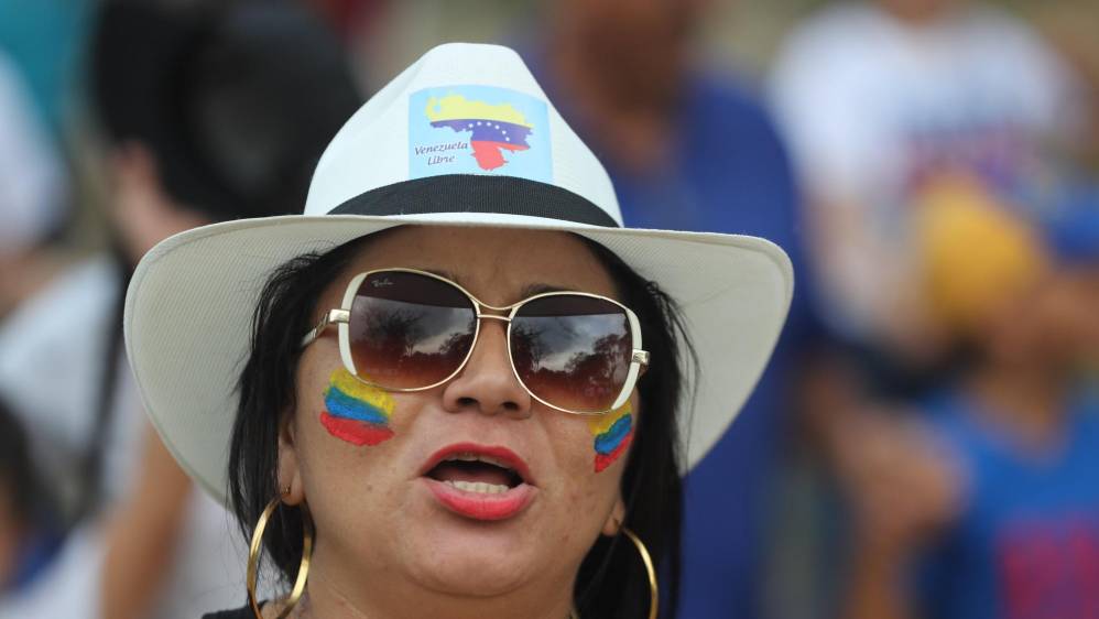 Otros artistas serán Juanes y Carlos Vives; el venezolano Ricardo Montaner y el dominicano Juan Luis Guerra. Tanto estos cantantes como los españoles Bosé y Sanz estuvieron hace 11 años en el evento “Paz sin fronteras”. Foto: EFE
