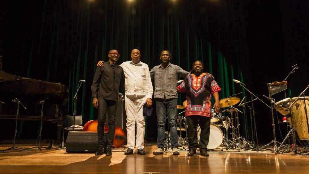 El Festival Internacional MedeJazz tuvo su gran noche el viernes con la presentación en el Teatro Metropolitano de Medellín del pianista cubano Chucho Valdés. FOTO: CARLOS VELÁSQUEZ