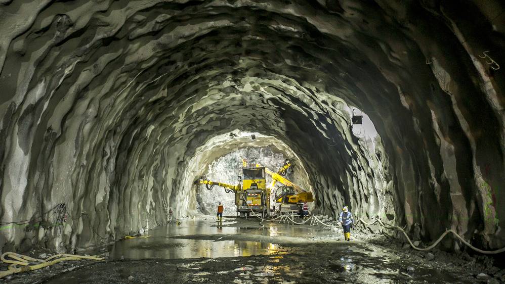 Diariamente se avanza entre 3,5 y 4 metros, según Devimar encargada de la obra en agosto del próximo año se encontrarán las dos boca. Foto Juan Antonio Sánchez Ocampo